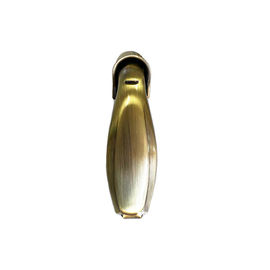 Precisión de cobre amarillo del color D027S de Amercian del estilo del metal de la manija fúnebre del ataúd alta