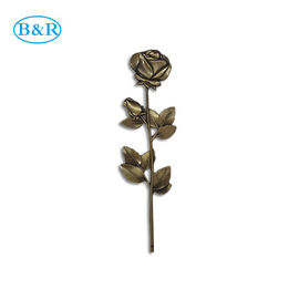 Flor apropiada de la aleación del cinc de la decoración del ataúd de F02 Zamak Rose color de bronce antiguo de 36 * del 13cm