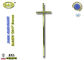 Cruz de cobre amarillo antigua del crucifijo del zamak del color oro, tamaño de la decoración de la tapa del ataúd del metal de las colocaciones D017 del ataúd:  57 x 16,5 cm
