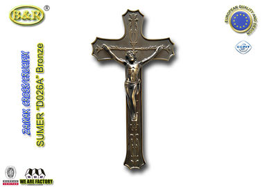 Cruz y crucifijo de Croix con Jesús en la decoración del ataúd del zamak del color del bronce de la antigüedad de Zamac los 40*16cm D026A