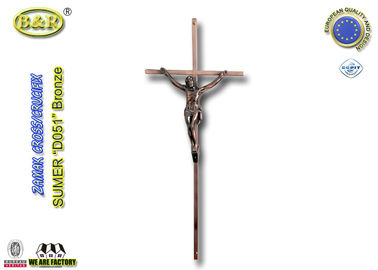 Cubra con cinc el color cruzado del bronce de la calidad de la decoración D051 Italia de /coffin del crucifijo del zamak de la aleación