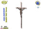 Cubra con cinc el color cruzado del bronce de la calidad de la decoración D051 Italia de /coffin del crucifijo del zamak de la aleación